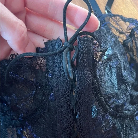 New MookiFree Black and Blue Lace Lingerie Set - Picture 13 of 16